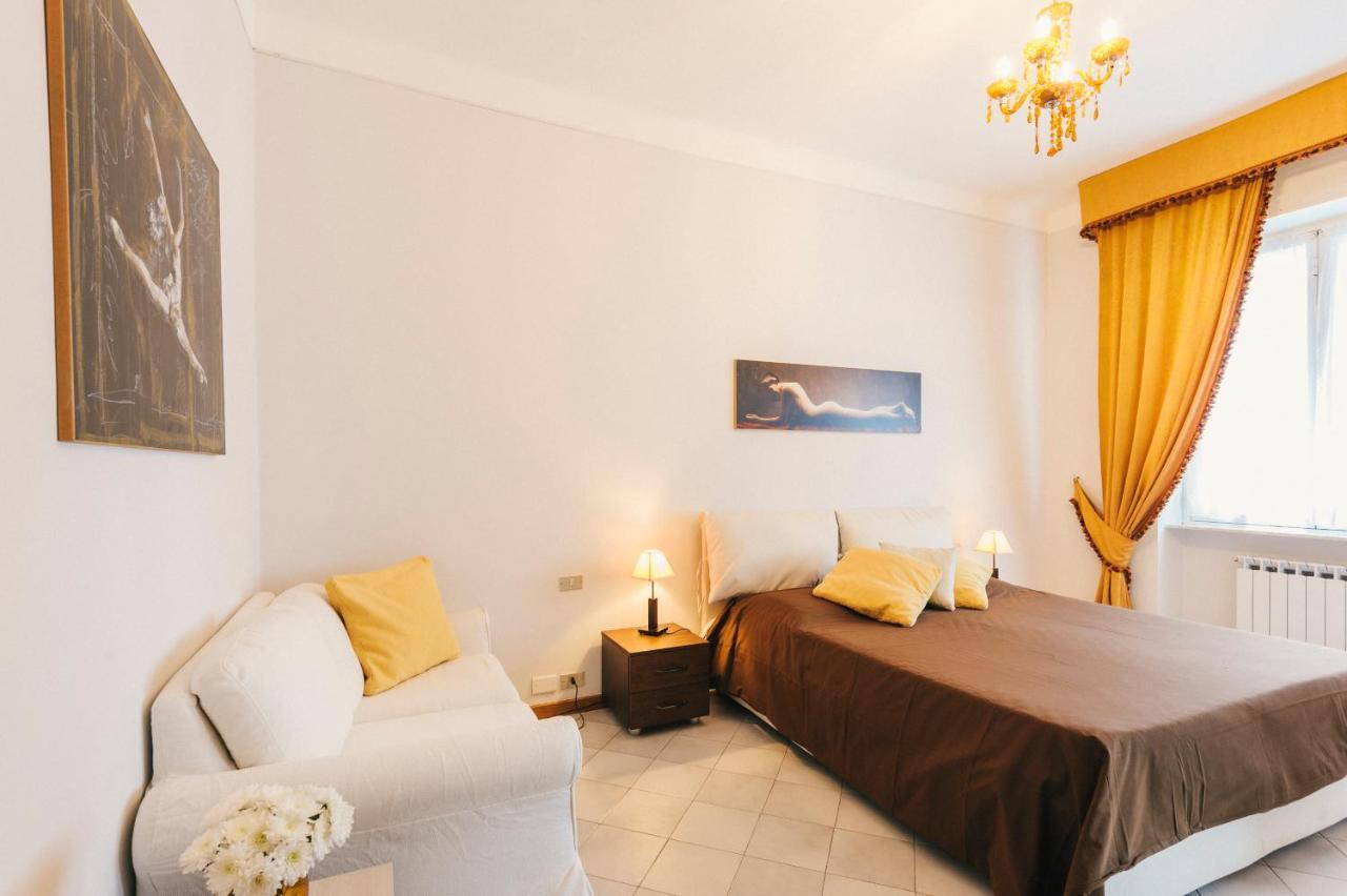 Ca' Da Vinci Apartment Ноли Екстериор снимка